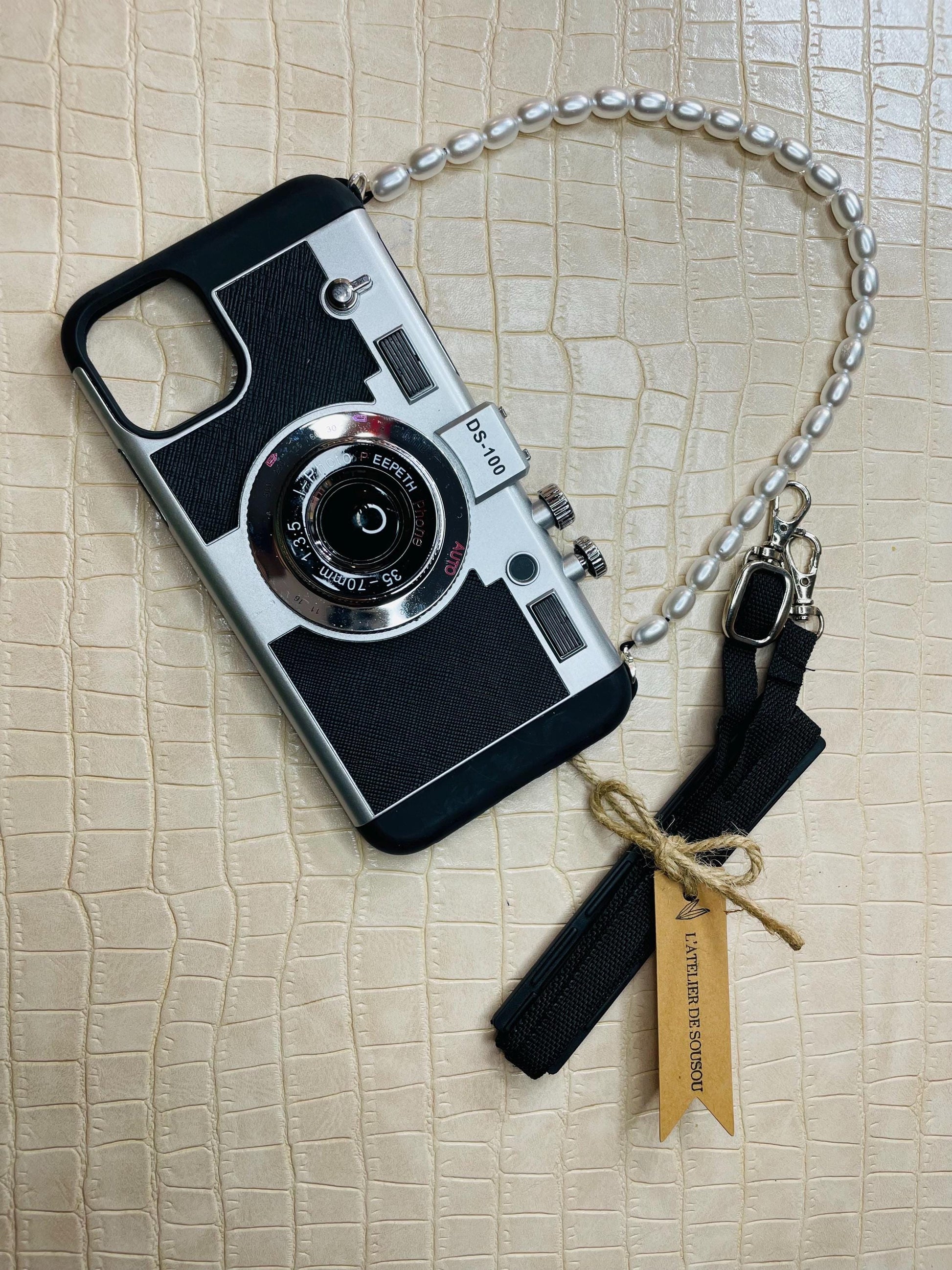 Coque originale effet rétro pour téléphone – Style appareil photo – Fait main avec dragonne perles