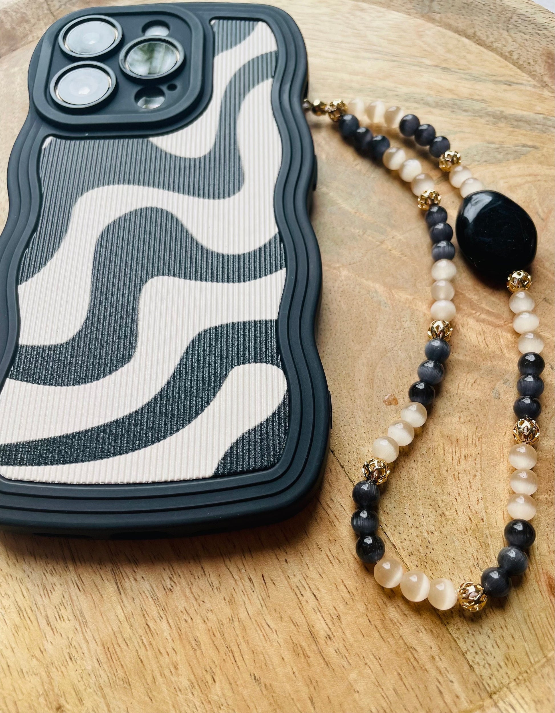 Coque et bijou de telephone - coque bord ondulé - seule ou en duo - phone case - coque iPhone