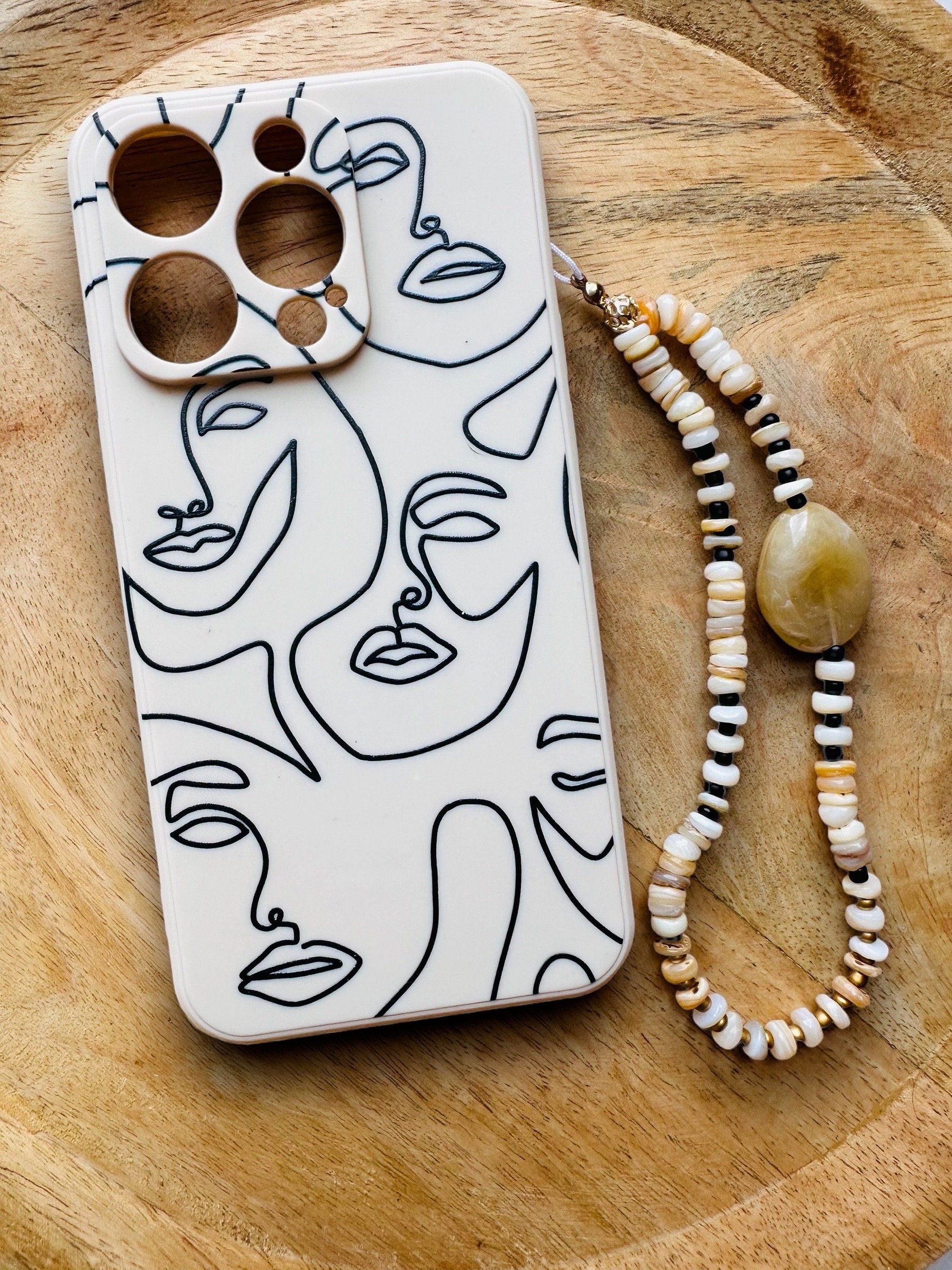 Coque de téléphone beige - coque iPhone - coque et son bijou de téléphone - seule ou en duo - visage abstrait - aesthetic
