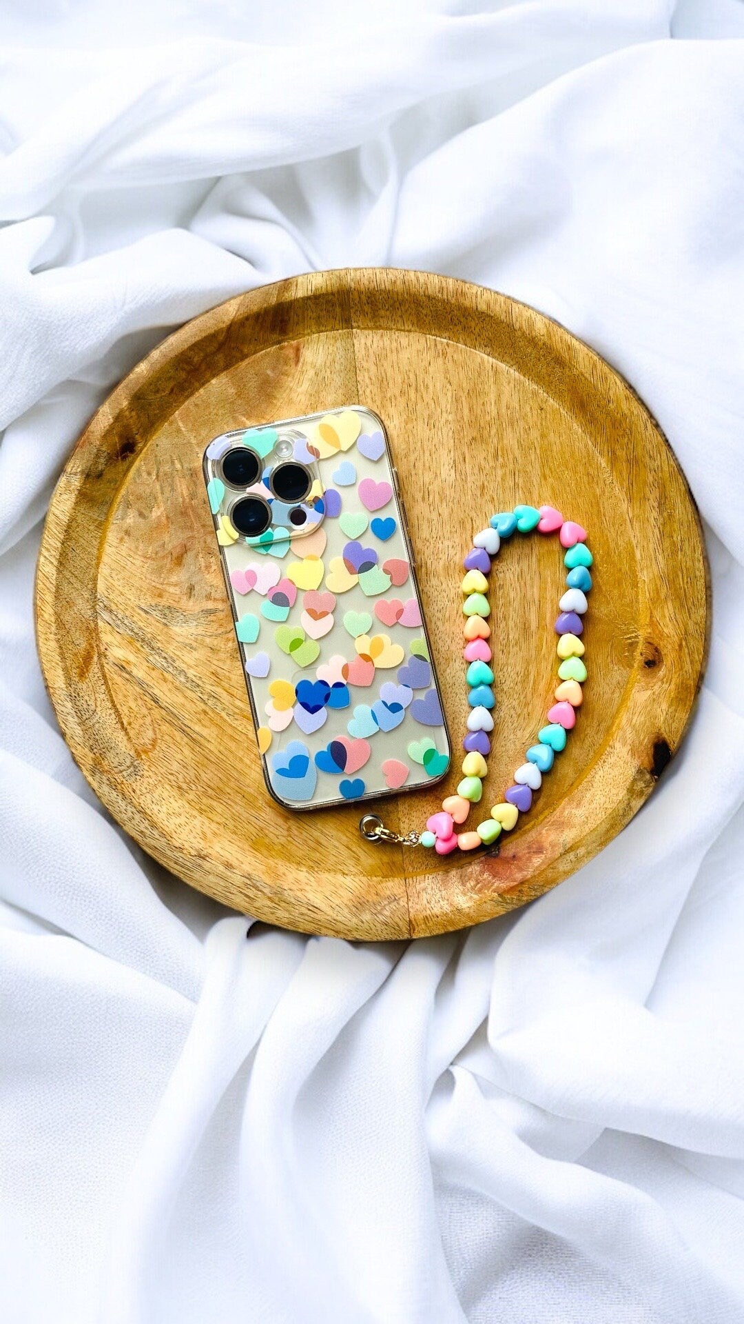 Coque de téléphone - vendue seule ou avec un bijoux de téléphone - iphone